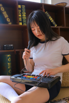 我和黑帮大佬的365天